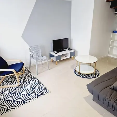 度假居 Maison Equipee Avec Jardin Maing